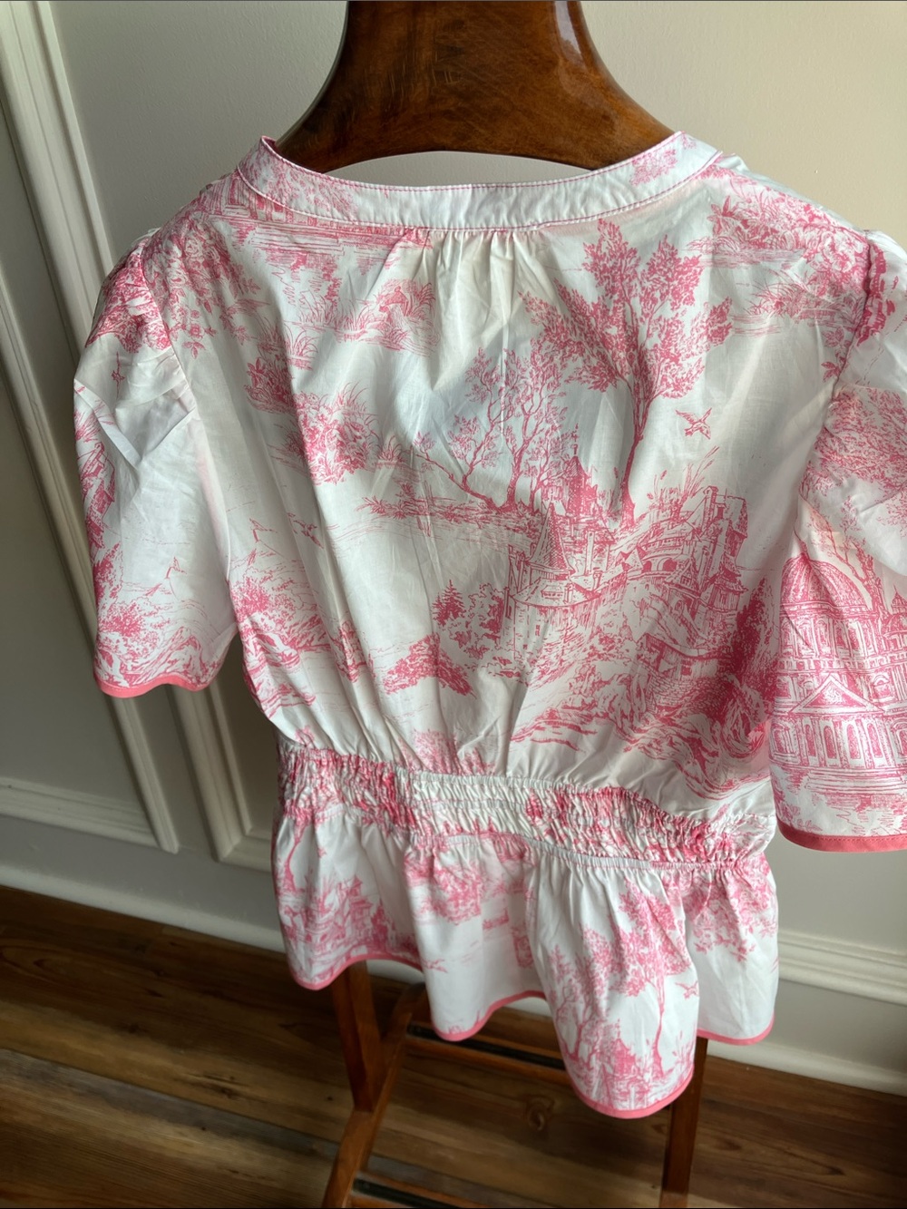 Umgee White and Pink Toile Peplum Blouse - Picture 3 of 4
